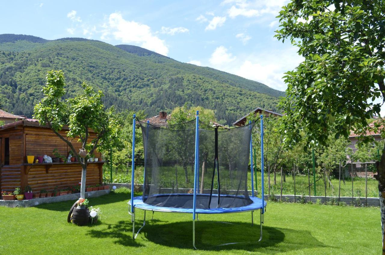 Guest House Vasilena Sapareva Banya Exterior photo