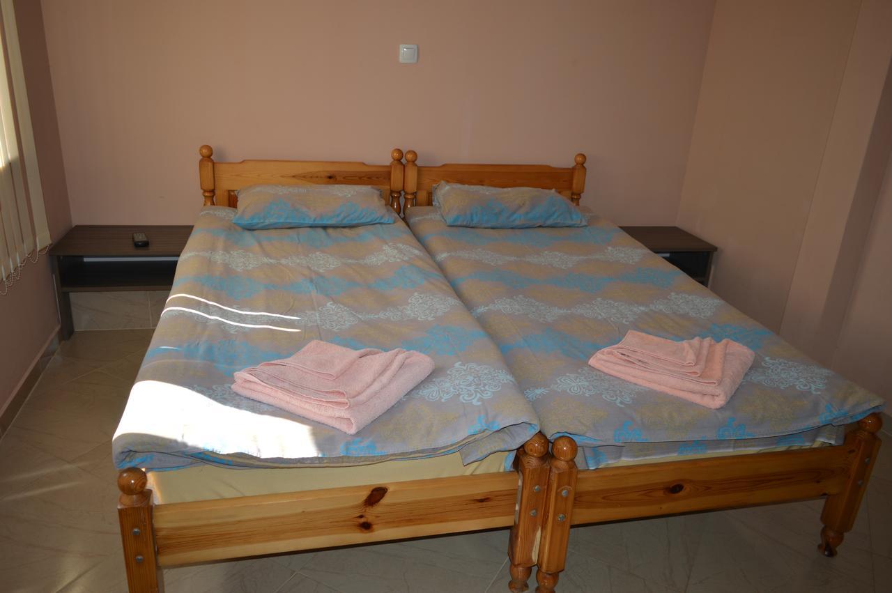 Guest House Vasilena Sapareva Banya Exterior photo